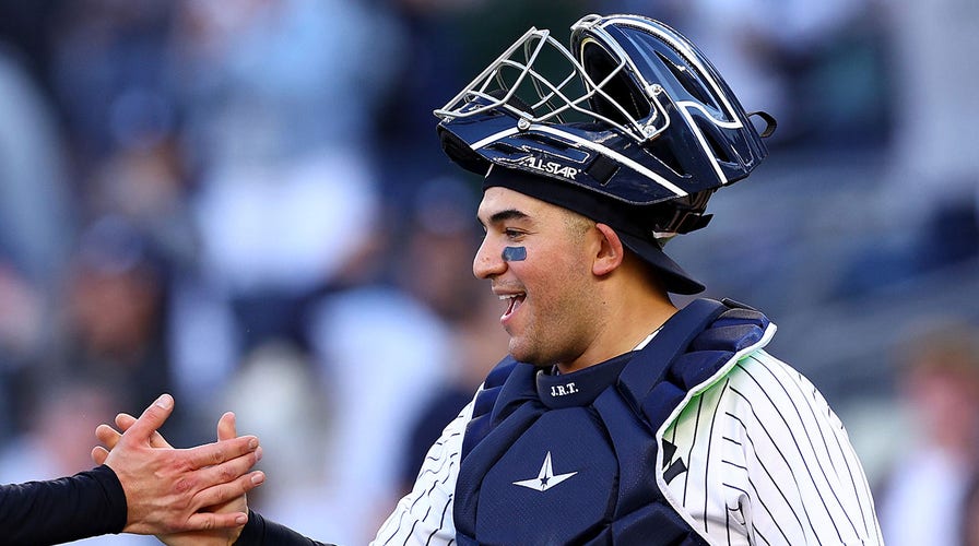 Yankees All-Star wears full uniform for career day at son's school