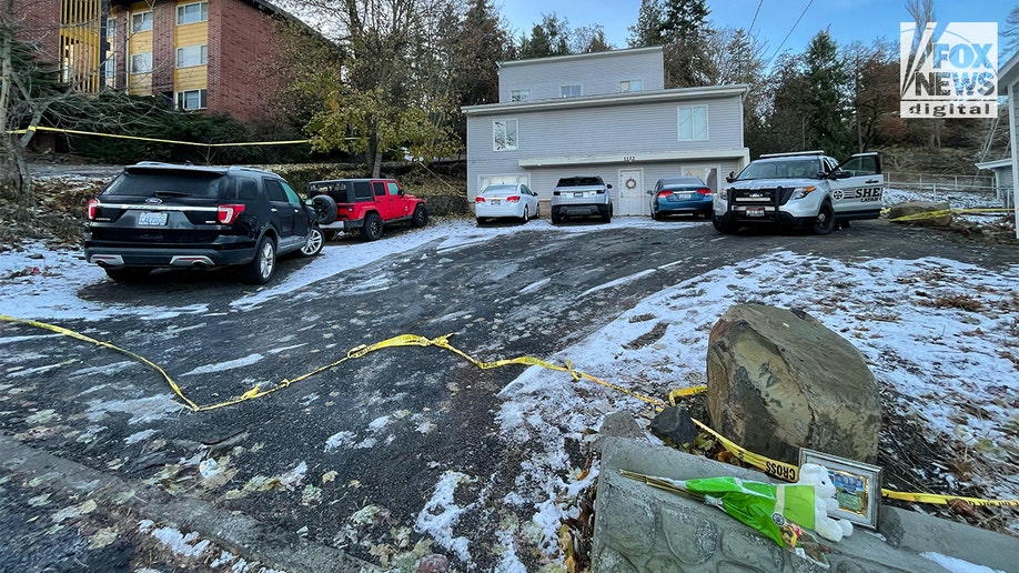 Idaho students house Thanksgiving morning