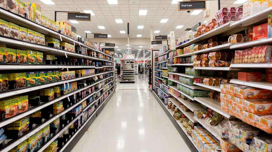 FDA relaxes labeling rules on 'no artificial colors' claims amid crackdown