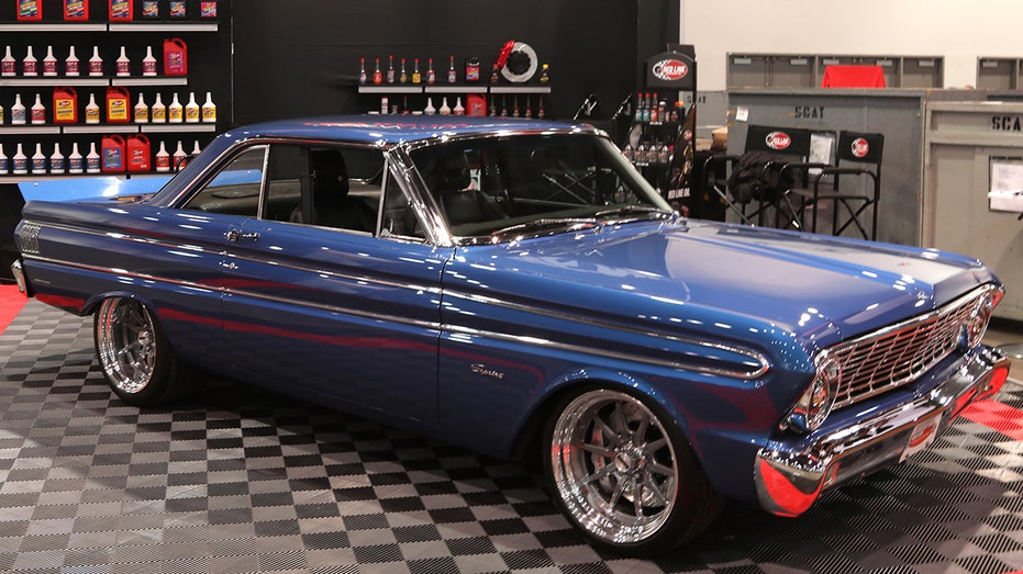 Mike Copeland's 500 Horsepower Hydrogen-Powered Ford Falcon Futura