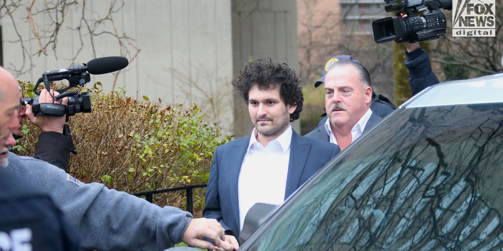 FTX-Crypto-Sam-Bankman-Fried-Leaves-Cour