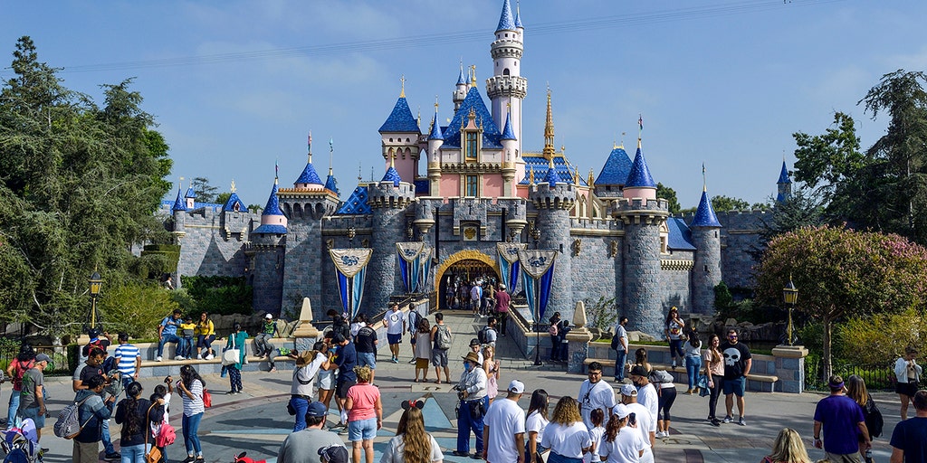 Disneyland, Universal Studios Hollywood, offering free tickets to firefighters