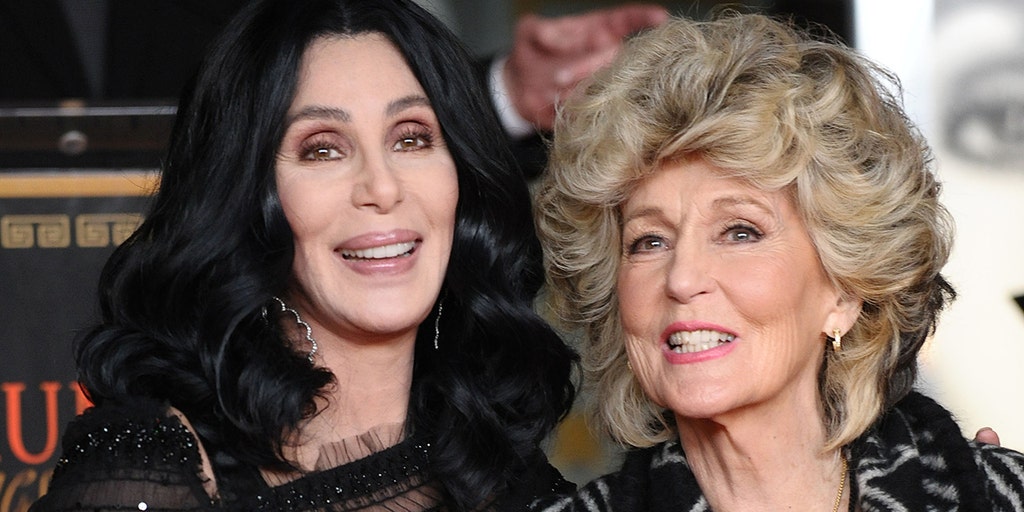 Cher reveals mother Georgia Holt 'was in so much pain' before she died - Vimarsana News
