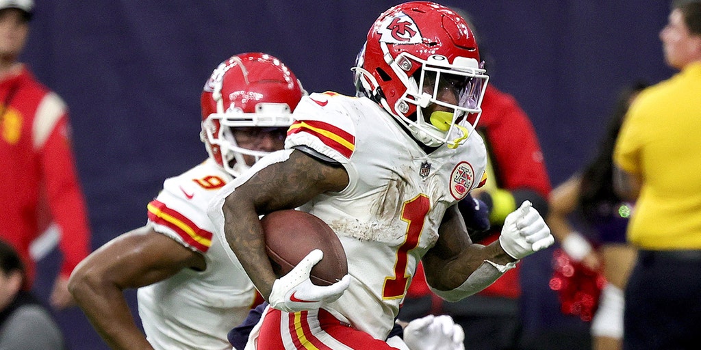 Jerick McKinnon Keys Kansas City Chiefs Victory Against Former