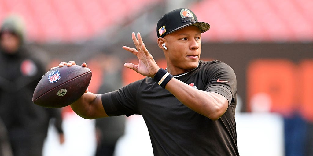 AP source: Titans start Joshua Dobbs, not Malik Willis at QB vs