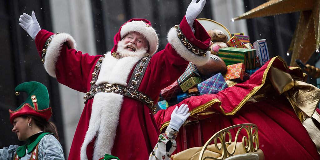 Santa-at-the-Macys-Thanksgiving-Day-Para