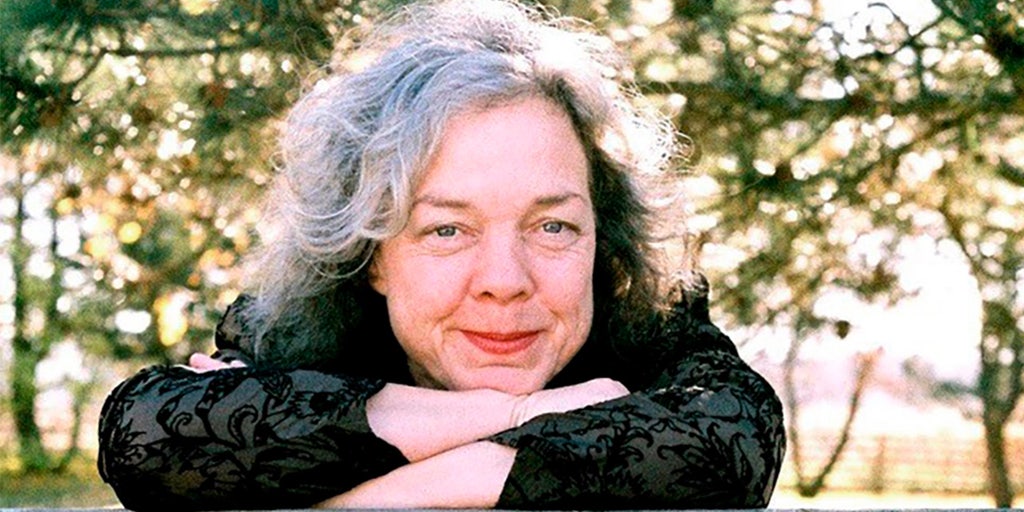 Canadian songwriter Shirley Eikhard, known for Grammy-winning 'Something to Talk About', dead at 67 - Vimarsana News