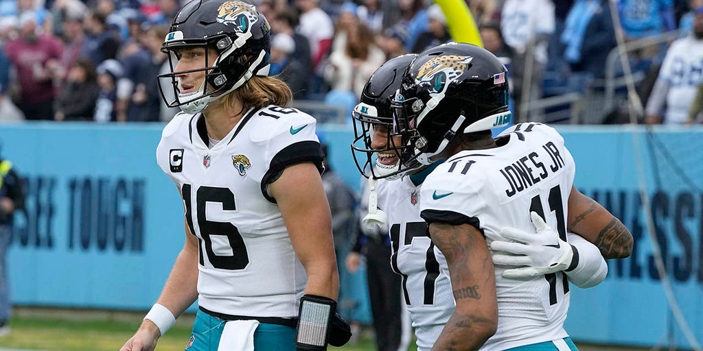 Tennessee Titans 37, Jacksonville Jaguars 19: Fourth-Down Execution Falters  as Jaguars Lose 20th Consecutive Game - Sports Illustrated Jacksonville  Jaguars News, Analysis and More