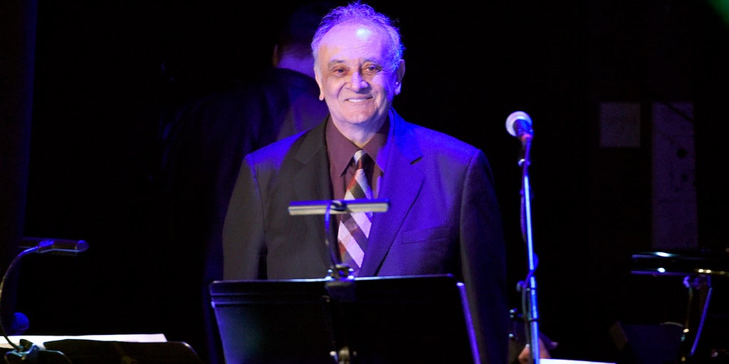 Angelo Badalamenti, 'Twin Peaks' and 'Blue Velvet' composer, dead at 85 - Vimarsana News