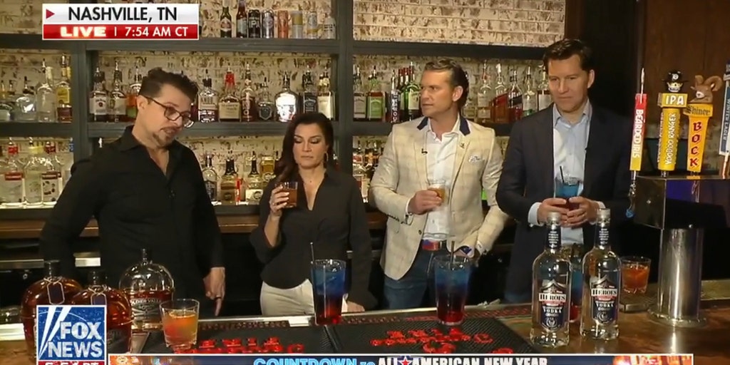 These New Year's Eve cocktails have a patriotic twist to ring in 2023 - Vimarsana News
