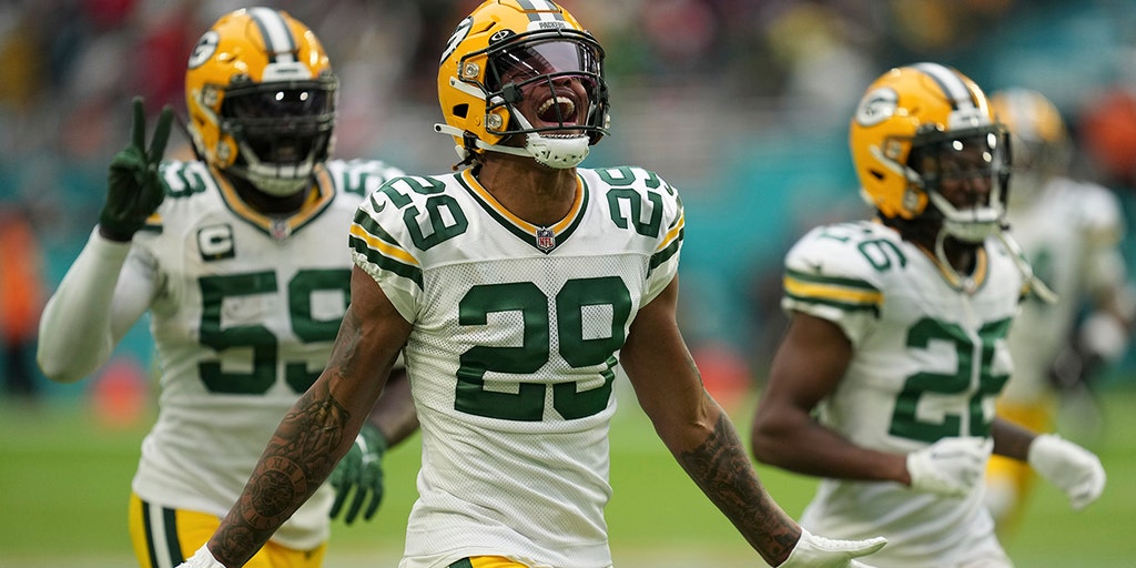 Packers defense forces four turnovers in 26-20 win over Dolphins Wisconsin  News - Bally Sports