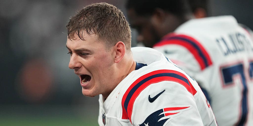 Patriots' Mac Jones: My play was 'super embarrassing' in loss to