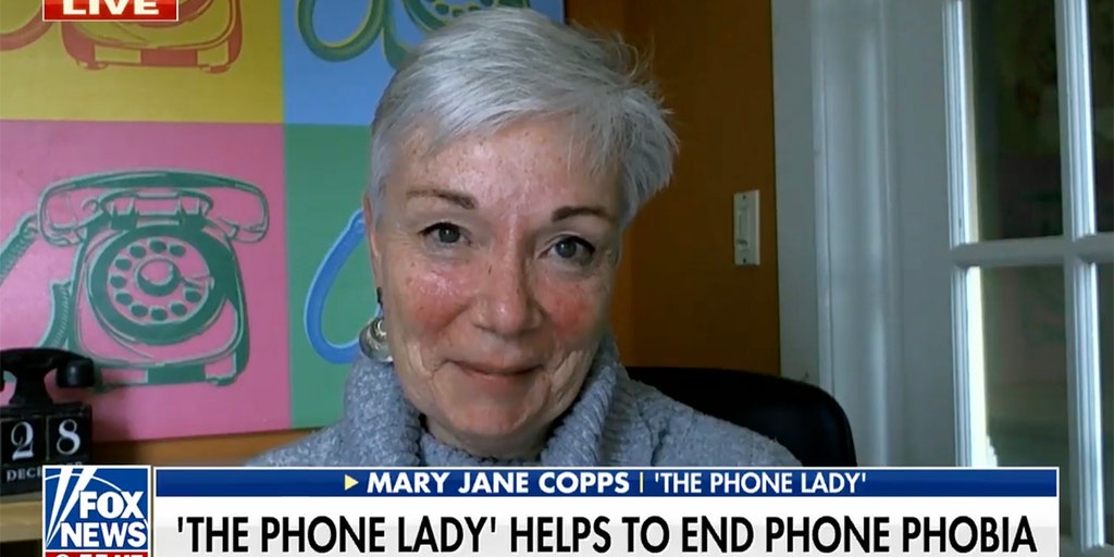Gen Z won't talk on phone — now, 'The Phone Lady' is on a mission - Vimarsana News