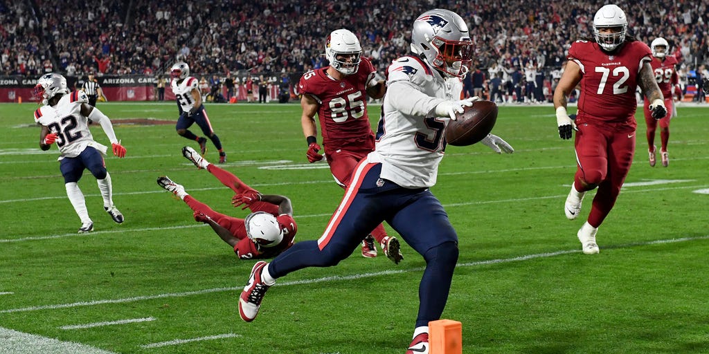 Cardinals season virtually over after MNF fiasco, Patriots stay alive  despite drama