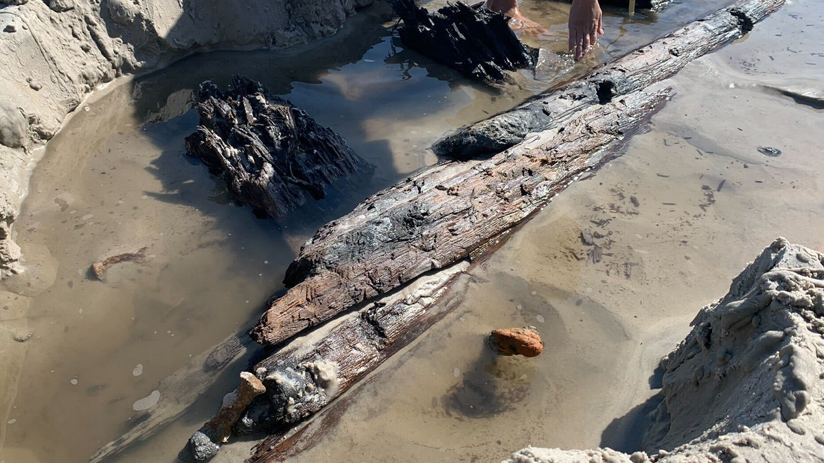 shipwreck remains