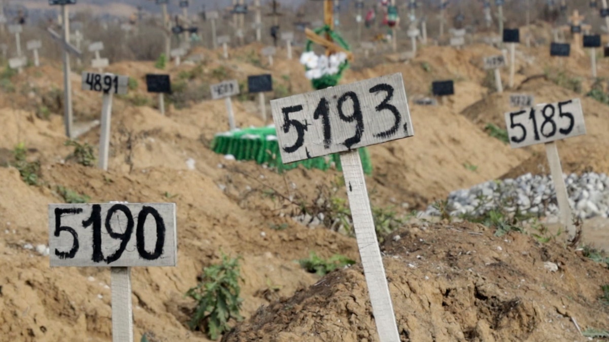 Mariupol mass graves