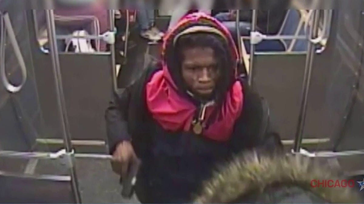 Chicago Suspect Wanted After Shooting Teen In Face On CTA Red Line ...