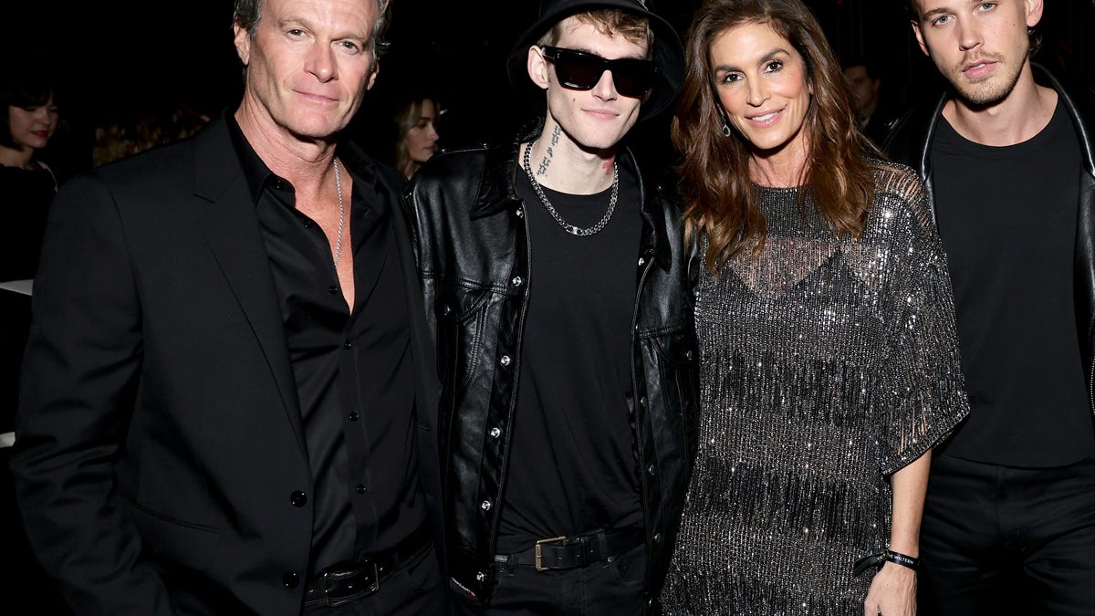 Kaia Gerber Trolls Mom Cindy Crawford Over 'InStyle' Spread