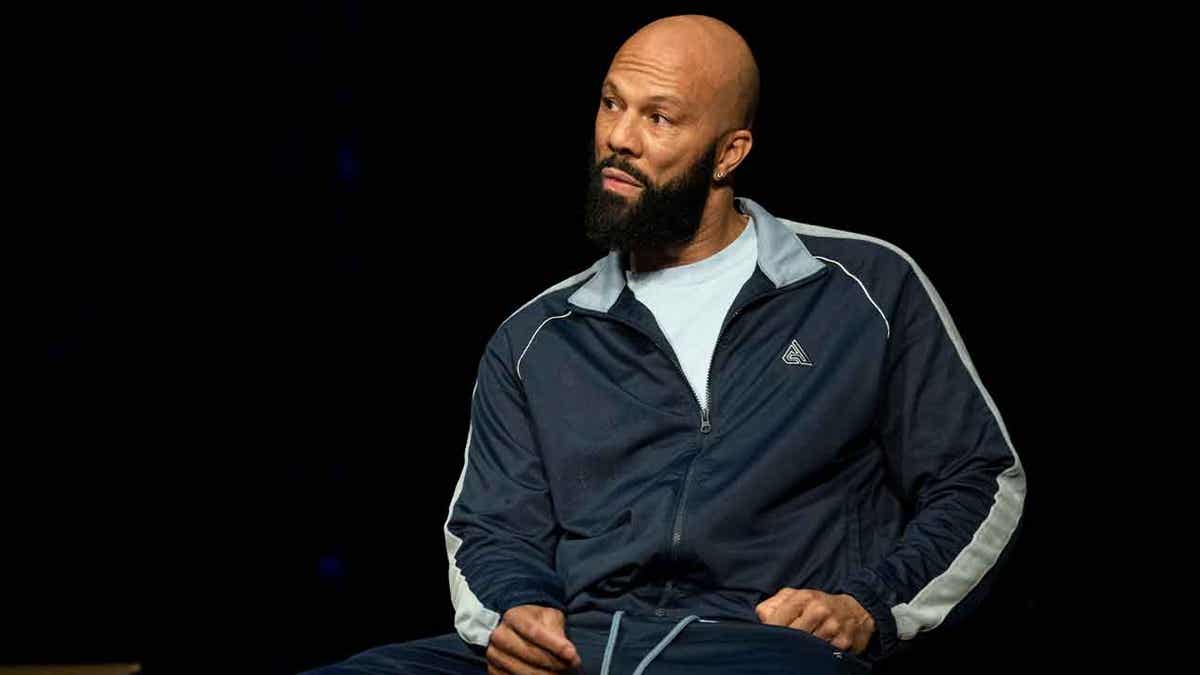 Common on stage