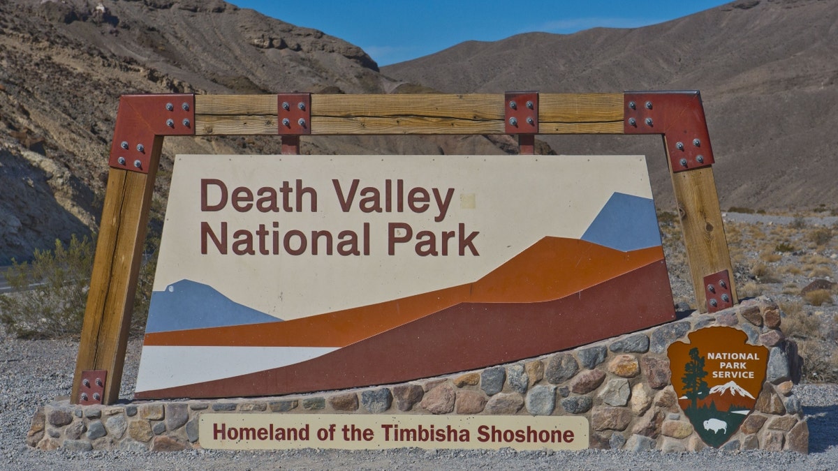The sign for Death Valley National Park