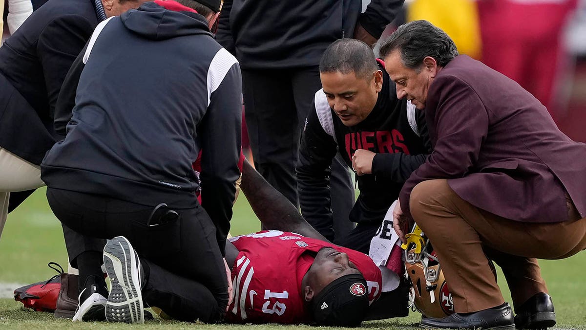 49ers' Deebo Samuel suffers high ankle sprain, availability in playoffs in  doubt