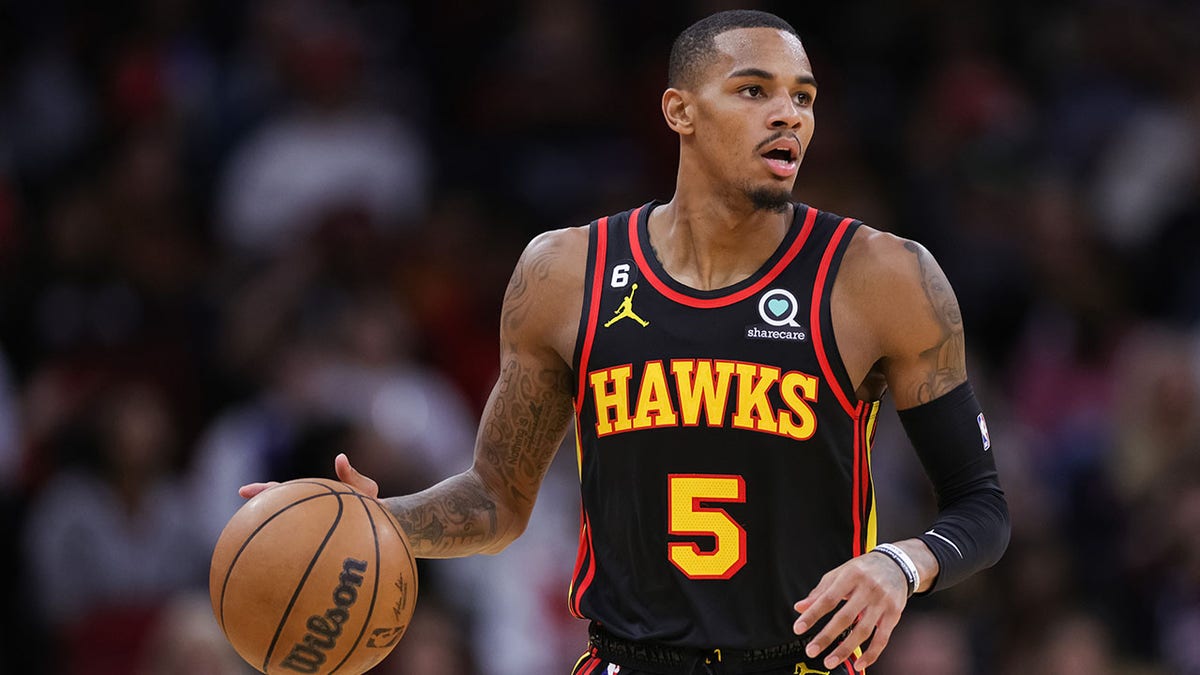 Hawks All-Star guard Dejounte Murray out multiple weeks with ankle sprain | Fox News