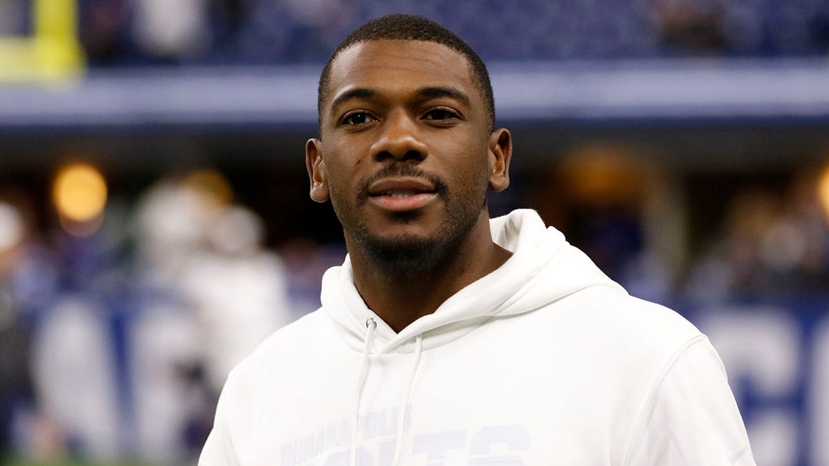 Devin Funchess on the sidelines of a Colts game