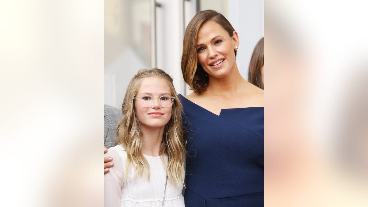 Jennifer Garner and Violet in 2018