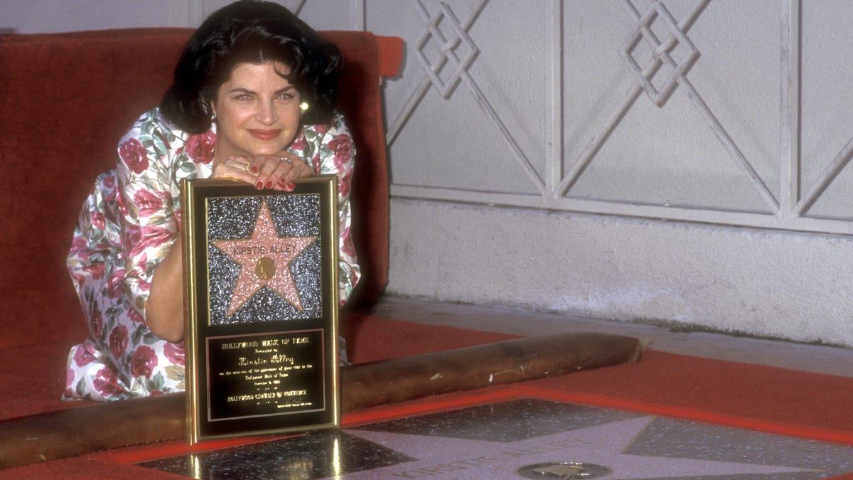 Kirstie Alley getting her star on the walk of fame