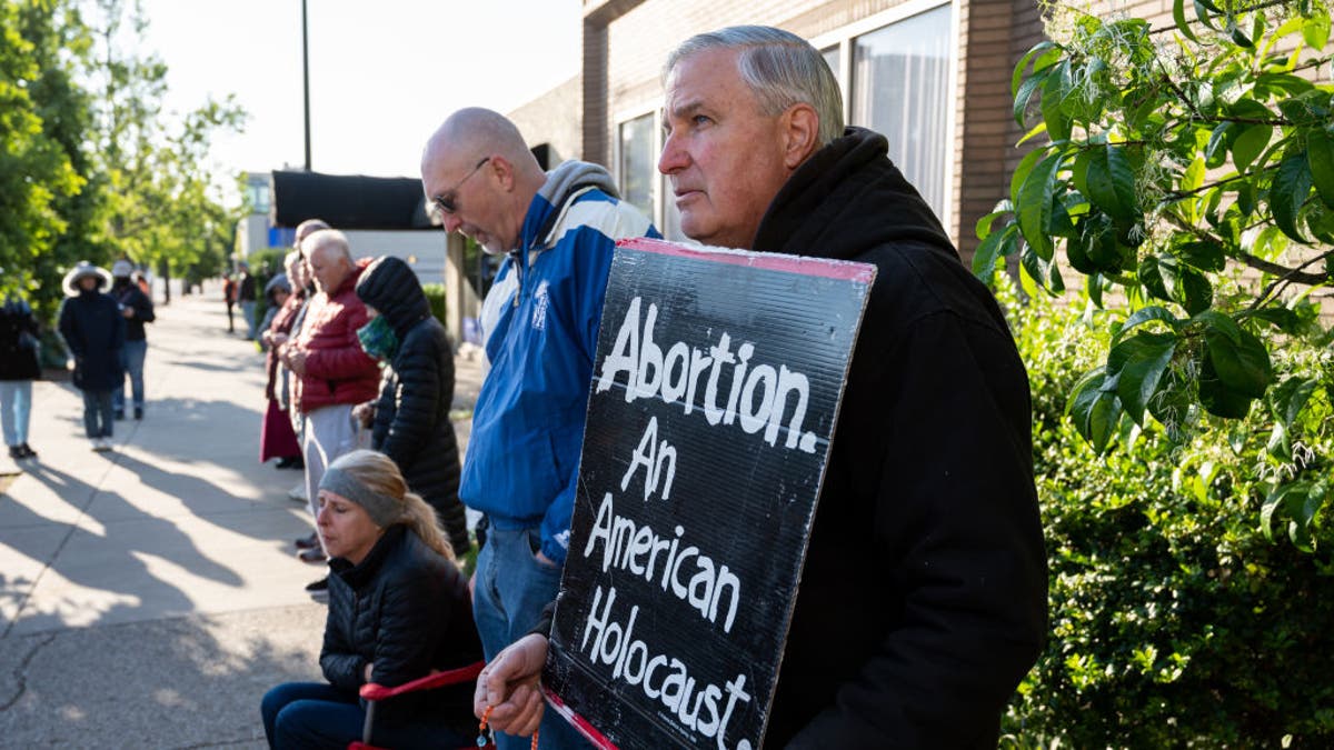Protesters against abortion