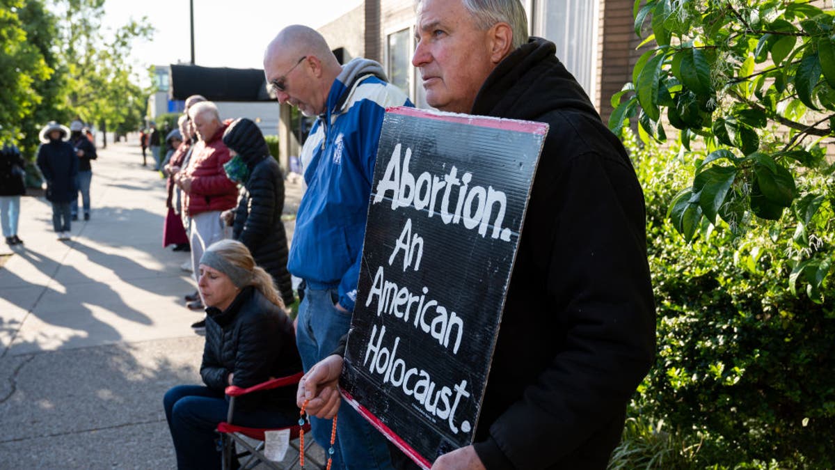 Protesters against abortion