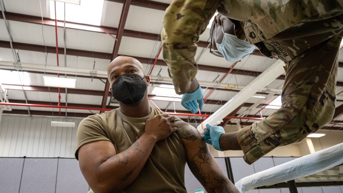 Army soldier receives COVID vaccine