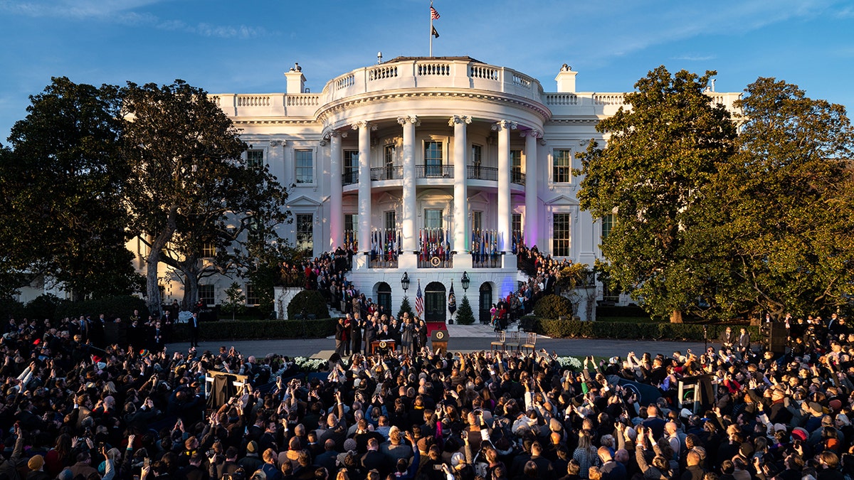 A large crowd outside of the White House