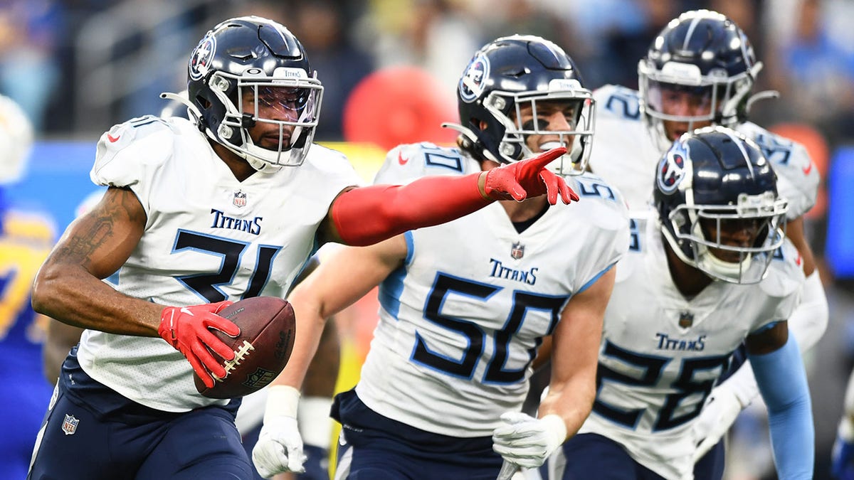 Tennessee Titans safety Kevin Byard celebrates an interception