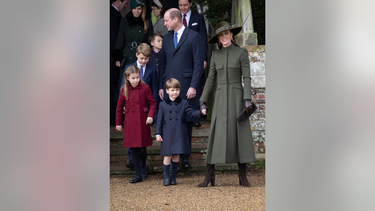 William, Middleton and children on Christmas