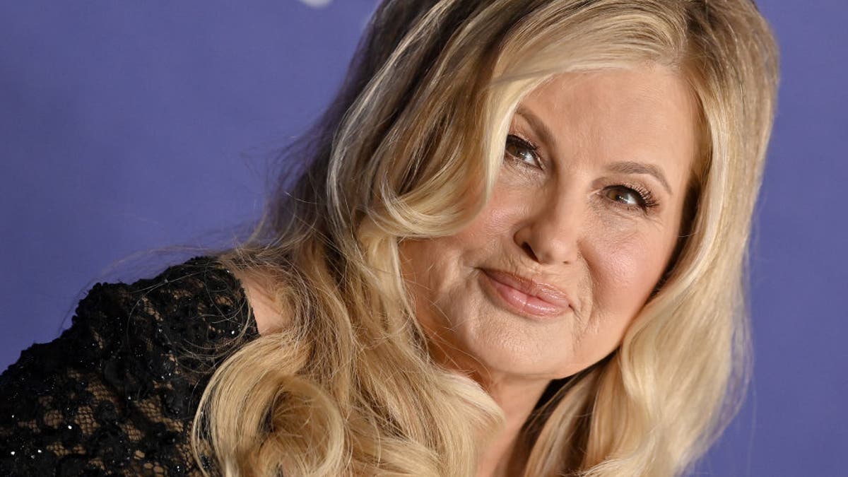 Jennifer Coolidge recounts awkward sexual encounter with particularly young man Fox News picture