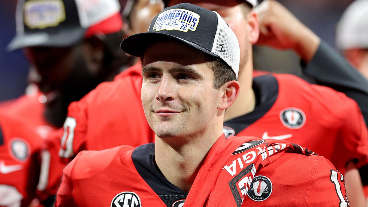 Georgia Bulldogs 2022 football national championship victory shirts, UGA  hats: Where to get more limited fan gear 