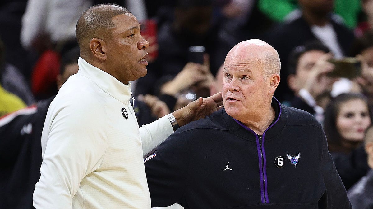 Doc Rivers and Steve Clifford talk