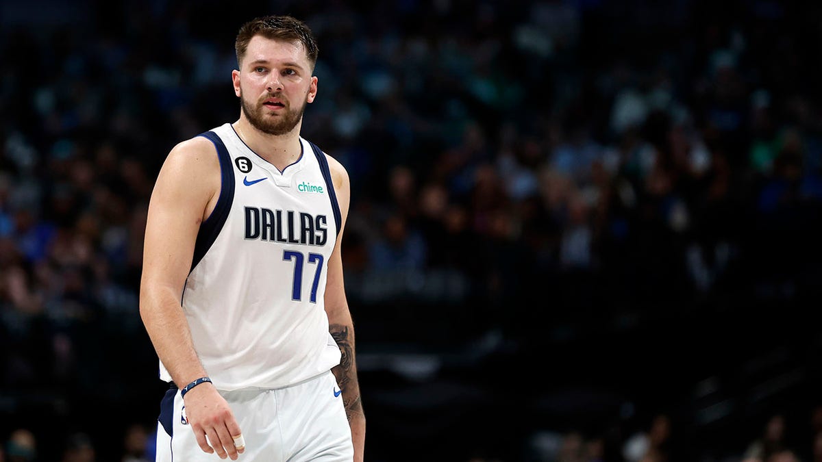 Luka Doncic plays against the Thunder