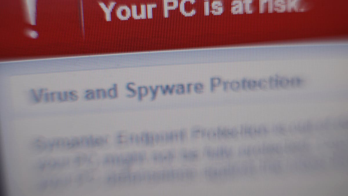 PC malware warning screen.