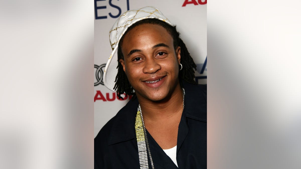Orlando Brown smiles on the red carpet