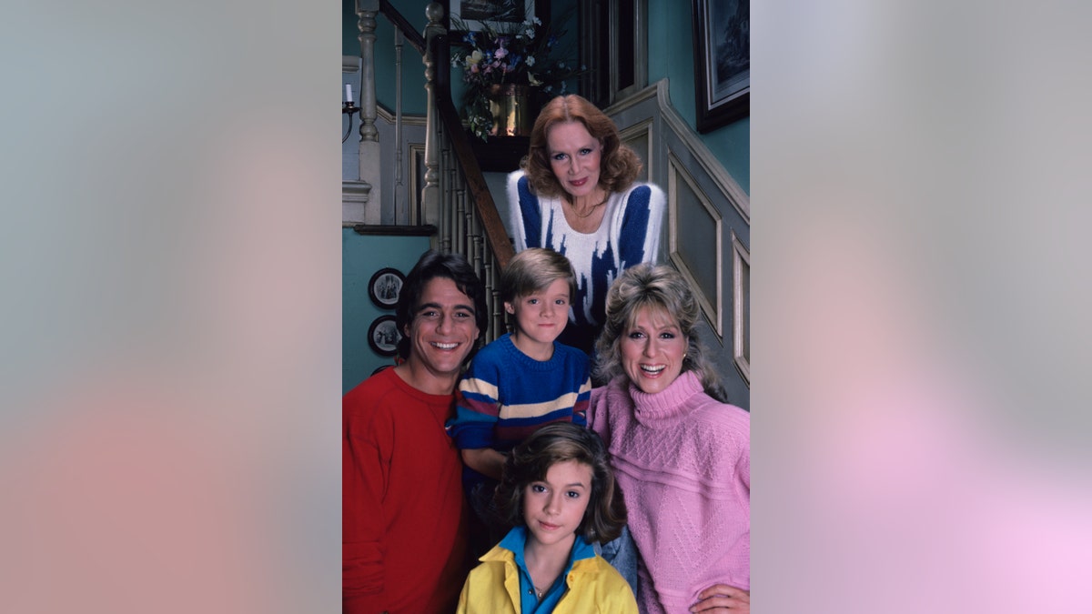 Alyssa Milano Judith Light Danny Pintauro Tony Danza Katherine