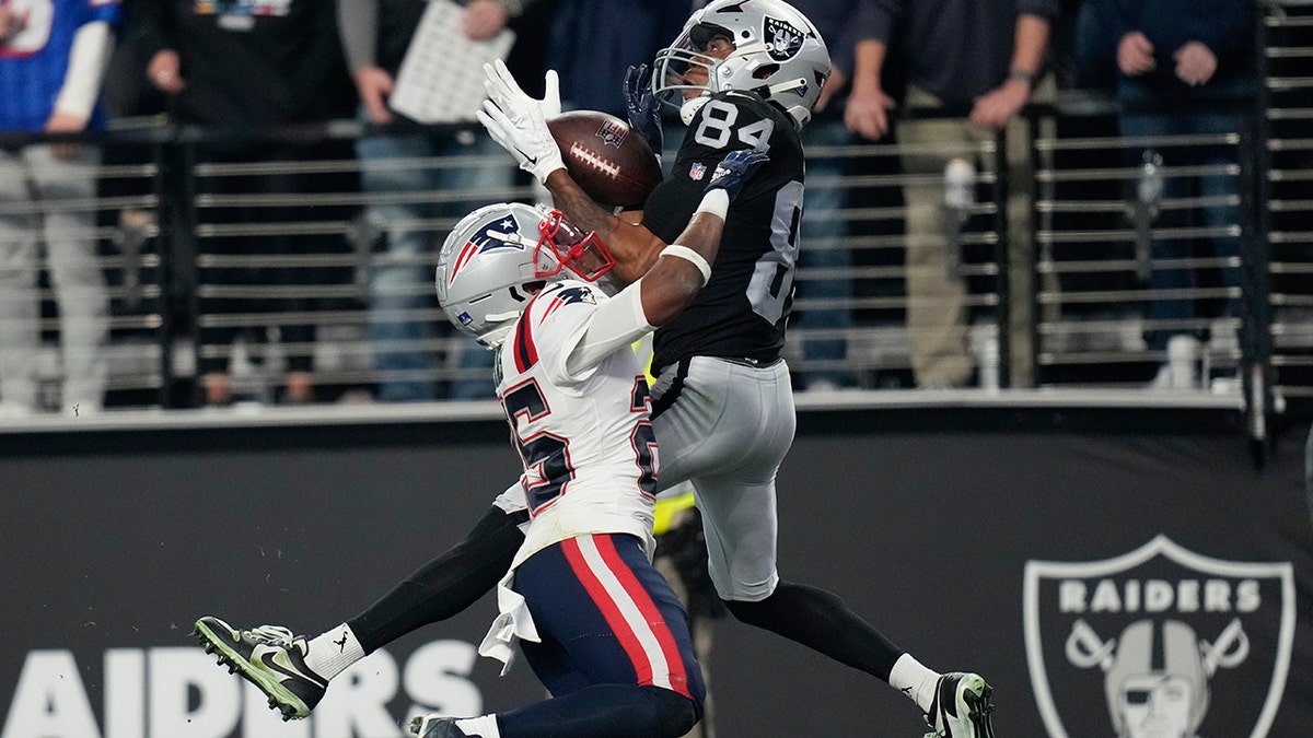 Patriots news: Takeaways from embarrassing loss to the Raiders