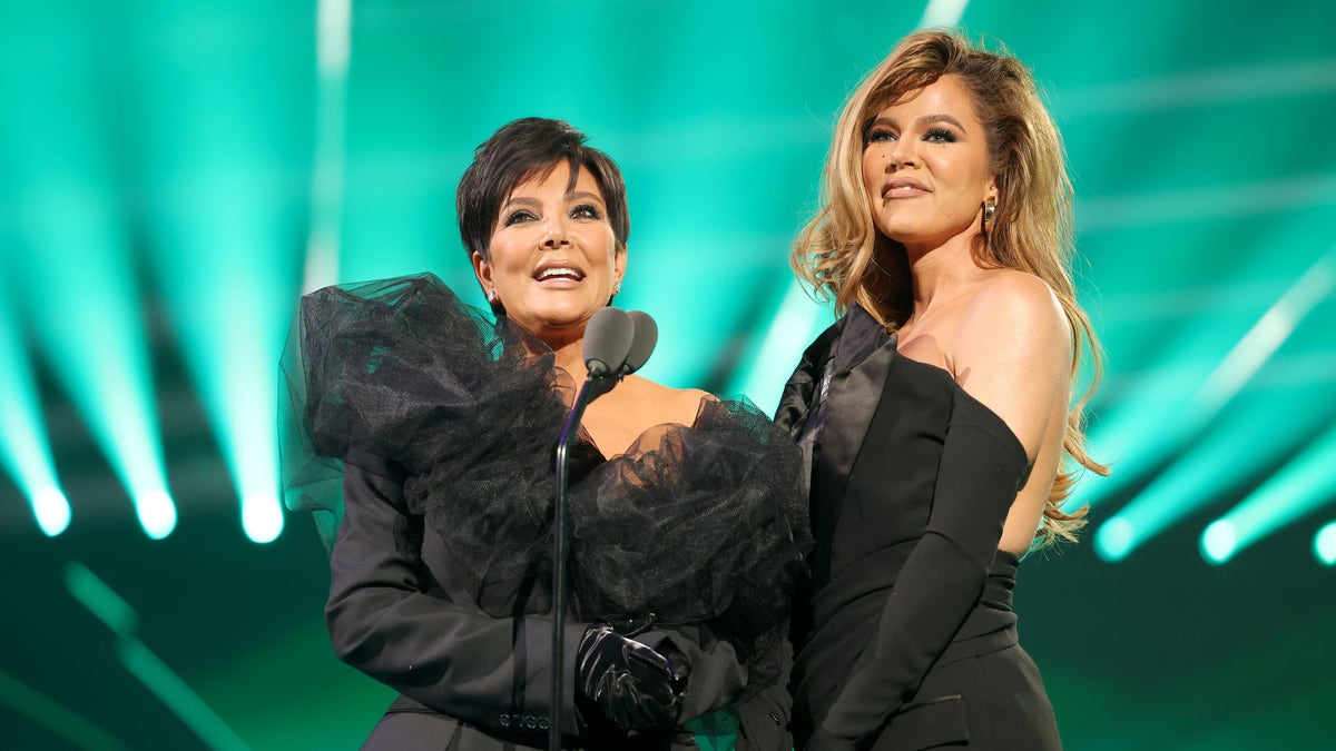 Kris Jenner and Khloe Kardashian match in black outfits at PCAs