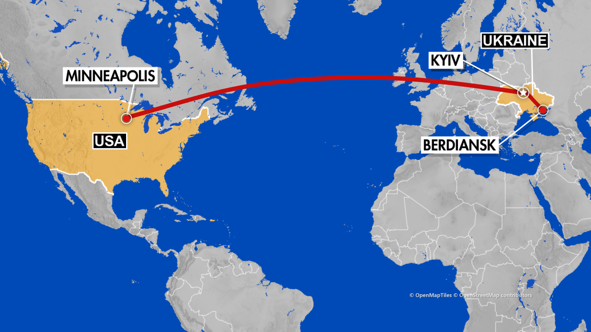 Map showing distance between Ukraine and Minneapolis