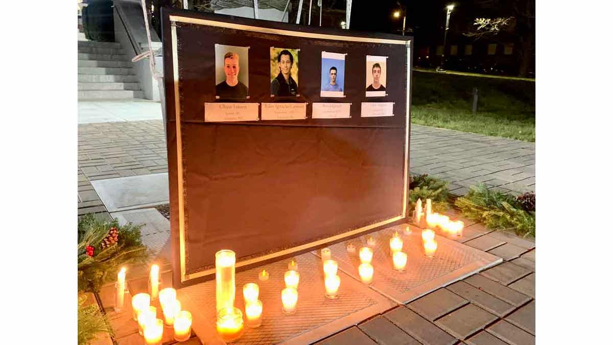 Memorial for 4 students who died