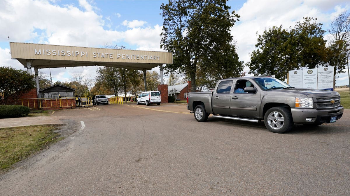 Entrance o the Mississippi State Penitentiary.