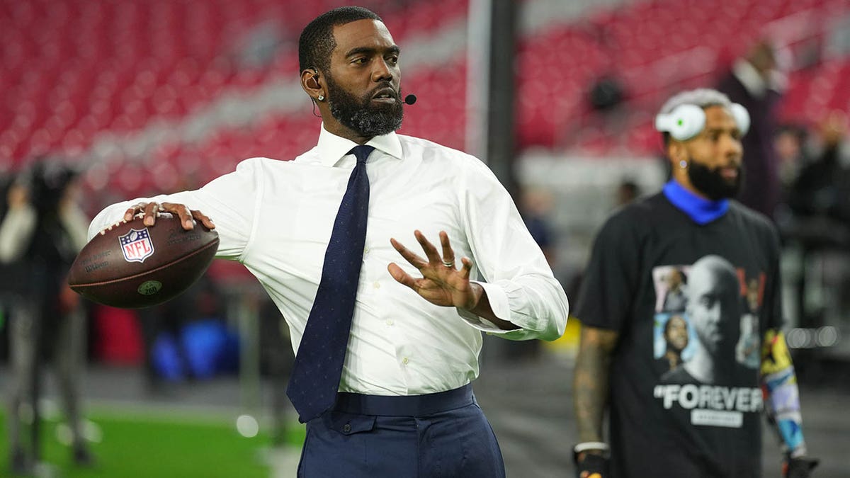 : Randy Moss - New England Patriots - Scary - Sports