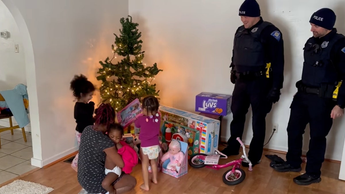 South Bend Police offering gifts