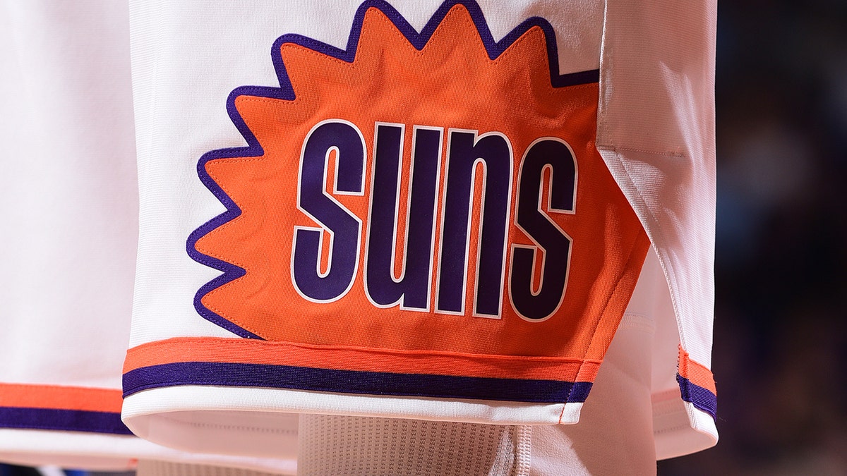 Suns logo in 2017